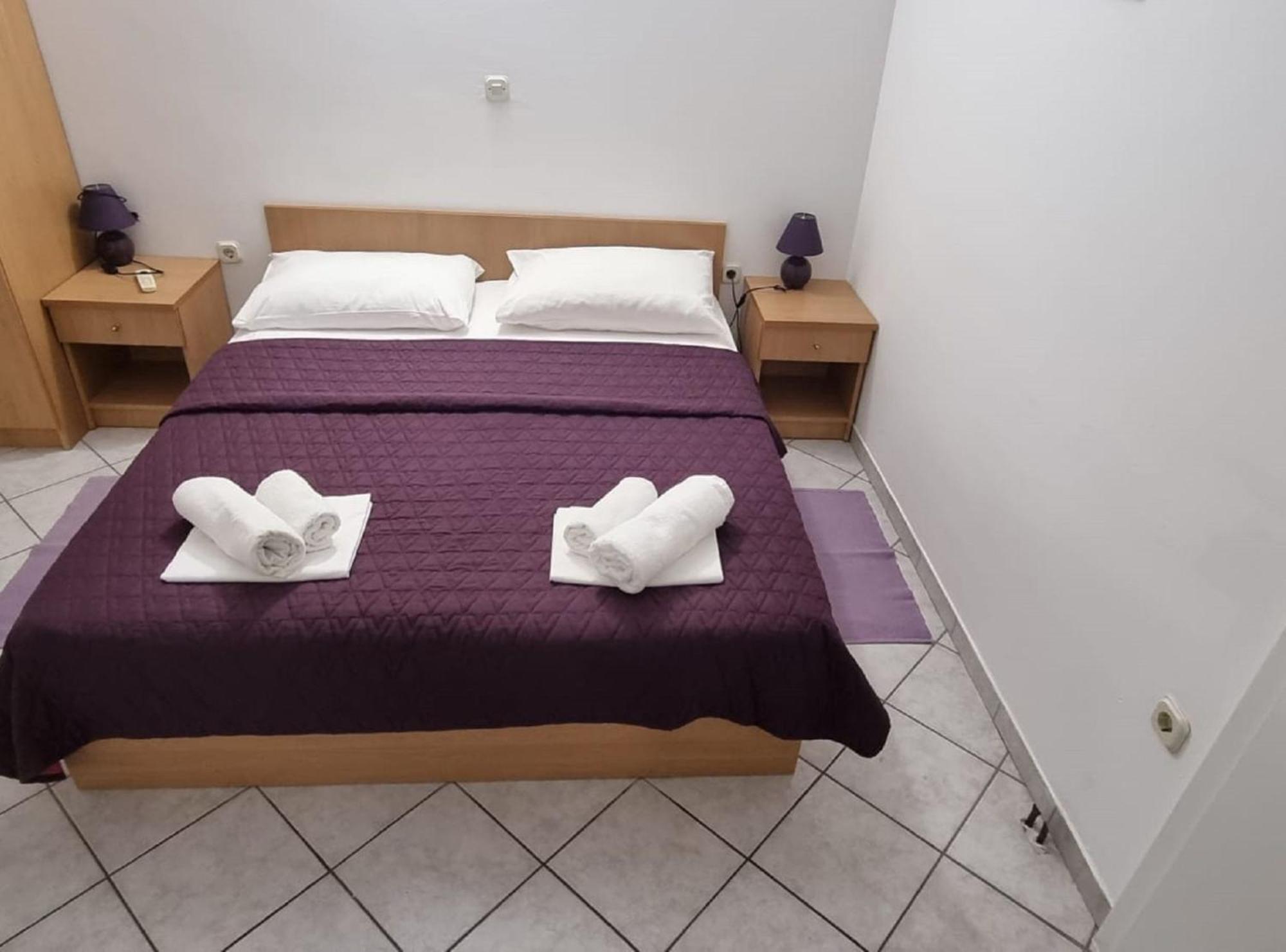 Apartments Pansion Franka Brist Exterior foto
